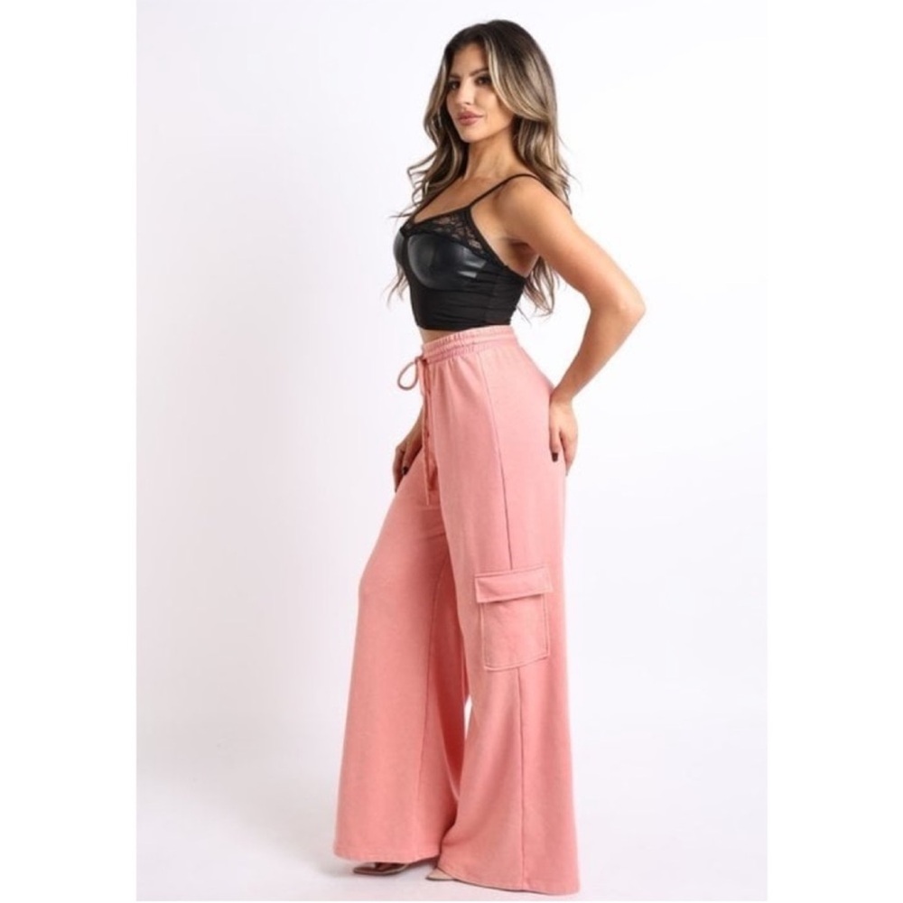 Women's Pink Cargo Wide-Leg Pants